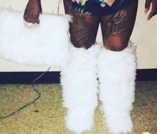 Short White fur boots
